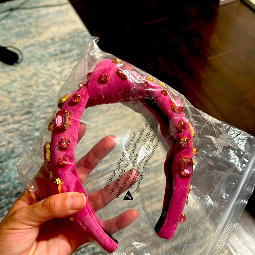 Lele Sadoughi breast cancer awareness pink headband